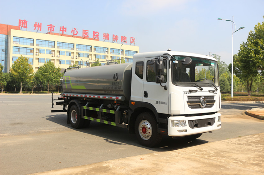 15噸灑水車(chē) 15噸灑水車(chē)