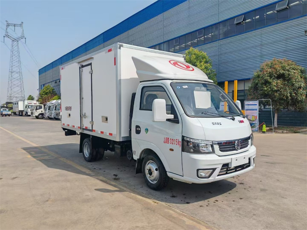 �|�L(f��ng);����Ȼ����̓������܇(ch��)-С���{�����܇(ch��)