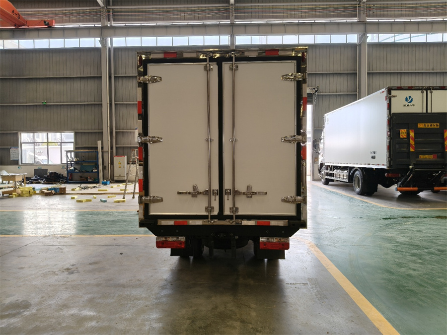 �|�L(f��ng);�݇����������܇(ch��)-�{��С�����܇(ch��)